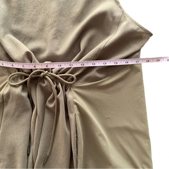 Lululemon Mesh Overlay High-Neck Dress Bronze Green Size 8 GUV - Picture 11 of 13